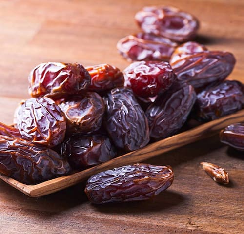 تصویر 1 از قیمت خرما پیارم با کیفیت ارزان + خرید عمده